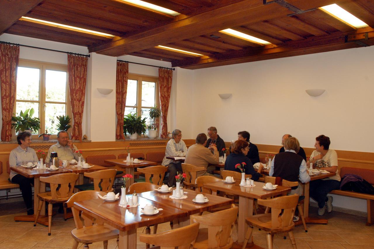 Weingut-Pension Stockingerhof Dürnstein Buitenkant foto